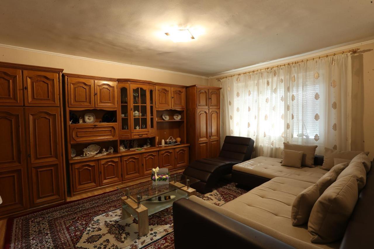 Apartament Dragos Voda Nagyvárad Kültér fotó